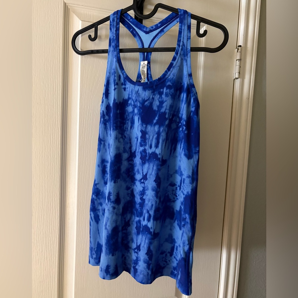 Lululemon Blue Tie-Dye Racerback Nulu Sports Tank - Size 6